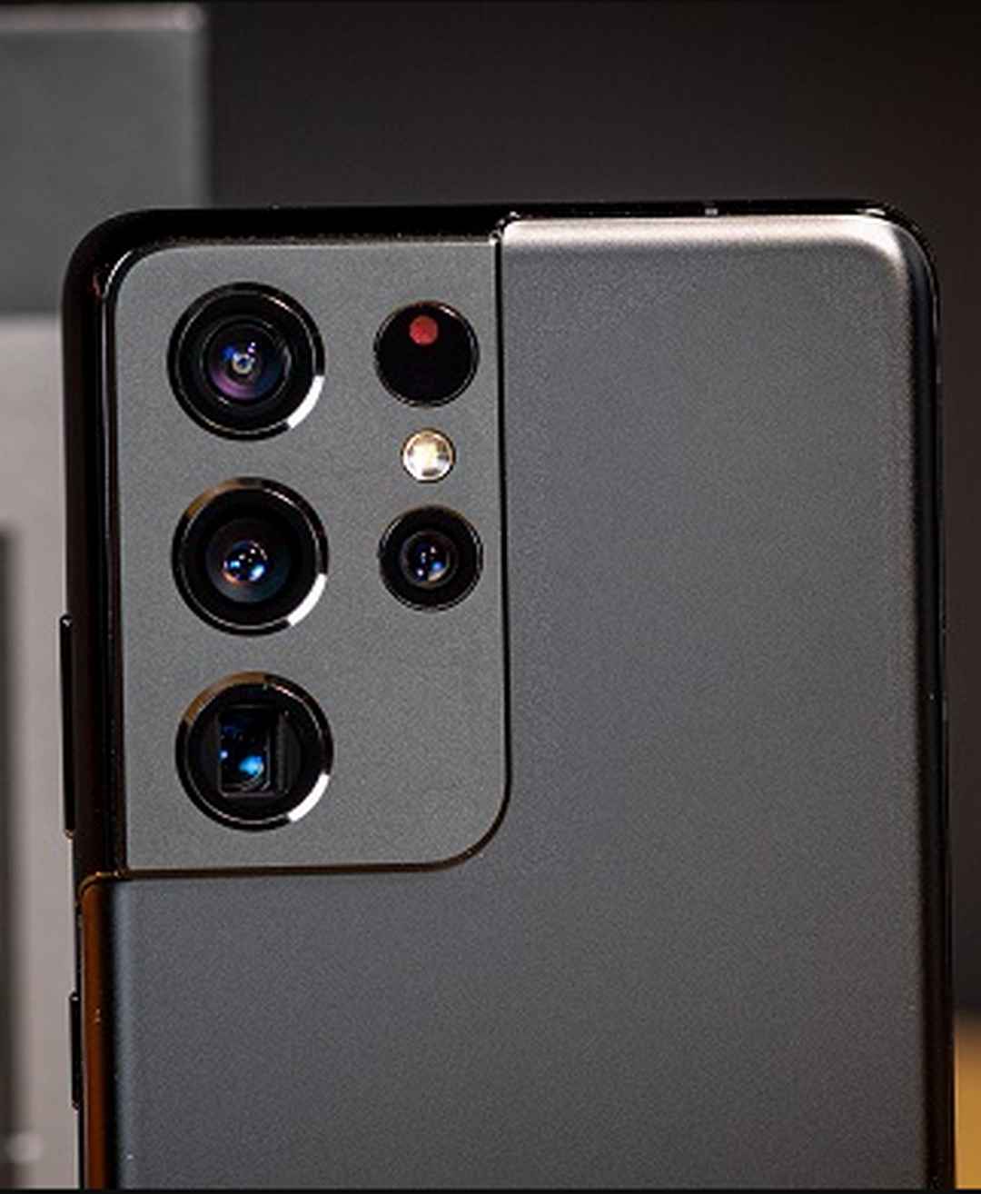 Samsung đang phát triển một cảm biến camera với độ phân giải 450MP “Hexa2pixel”